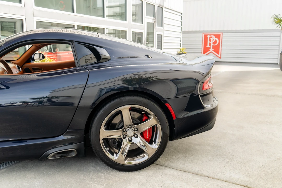 2013 Dodge Viper 5th Gen - Image 4 of 31