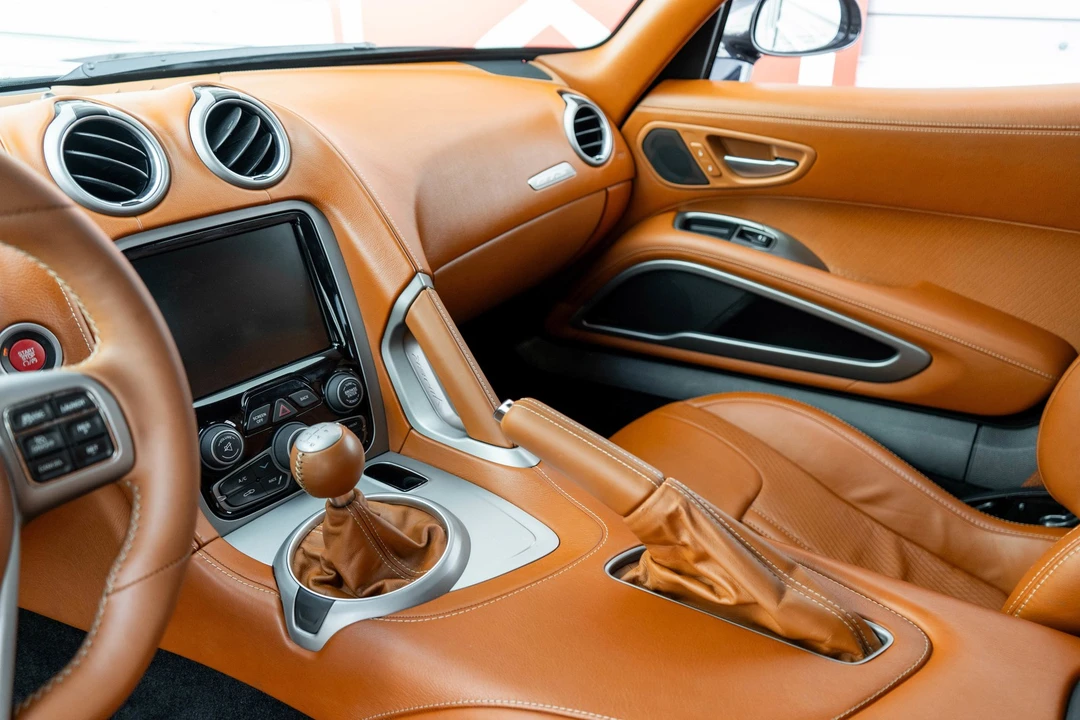 2013 Dodge Viper 5th Gen - Image 14 of 31