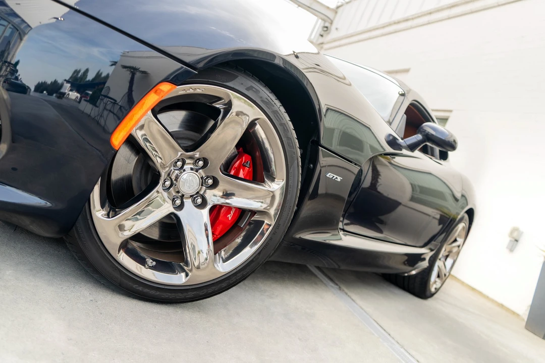2013 Dodge Viper 5th Gen - Image 3 of 31