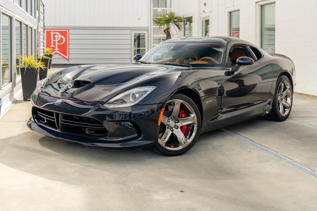 2013 Dodge Viper 5th Gen - Image 2 of 31