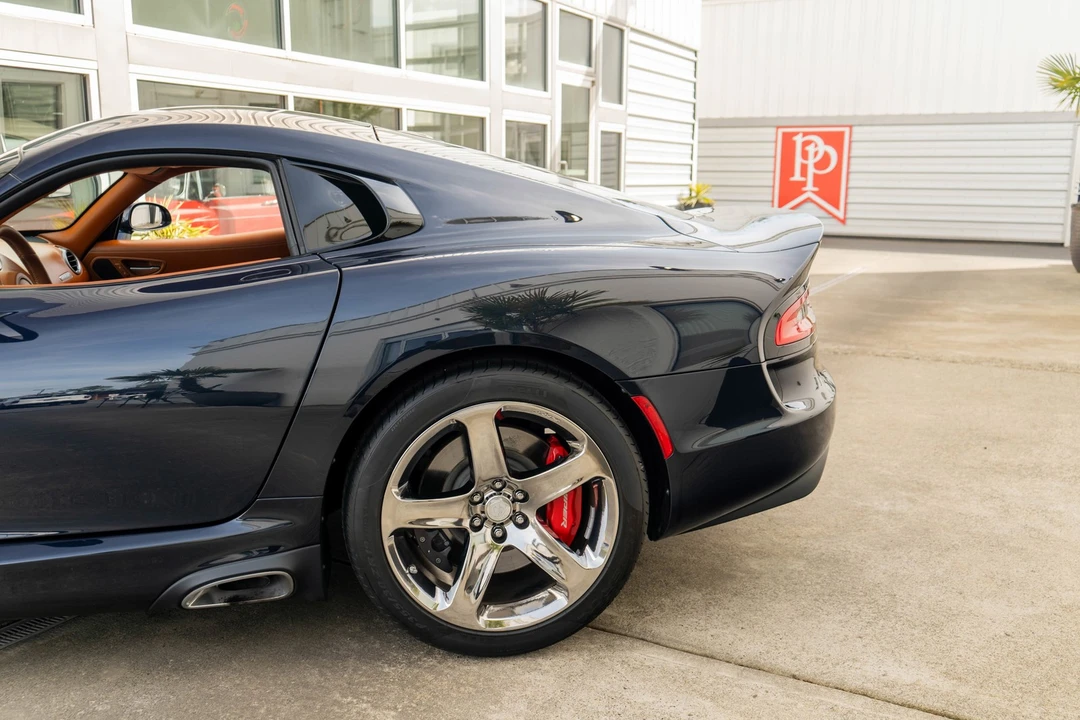 2013 Dodge Viper 5th Gen - Image 4 of 31