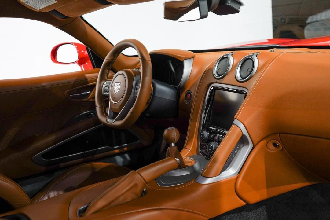 2013 Dodge Viper 5th Gen - Image 15 of 21