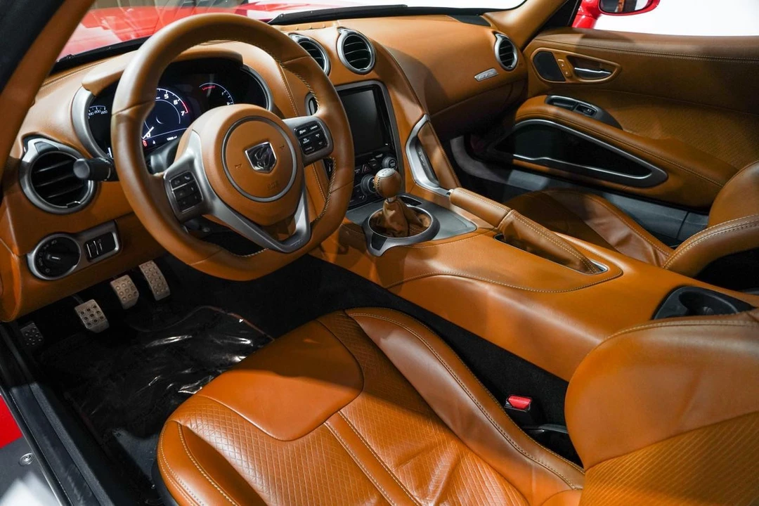 2013 Dodge Viper 5th Gen - Image 2 of 21