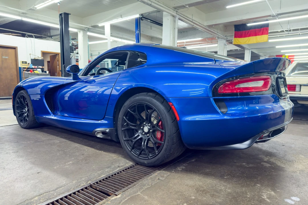2013 Dodge Viper 5th Gen - Image 11 of 31