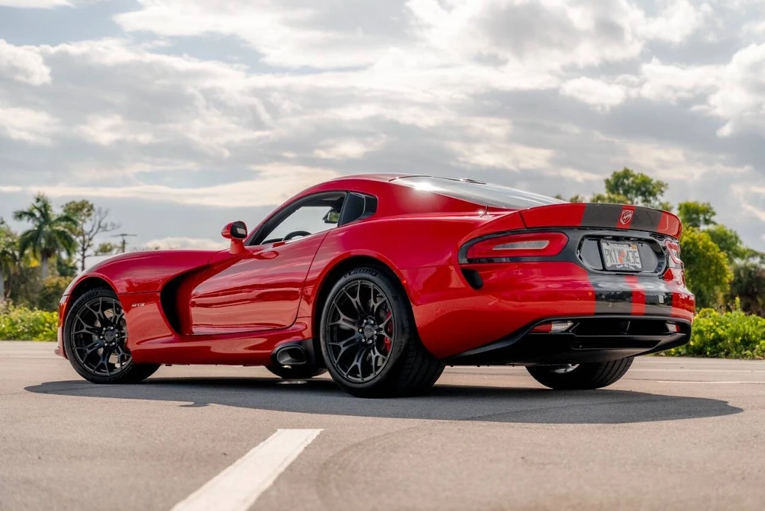 2013 Dodge Viper 5th Gen - Image 18 of 21