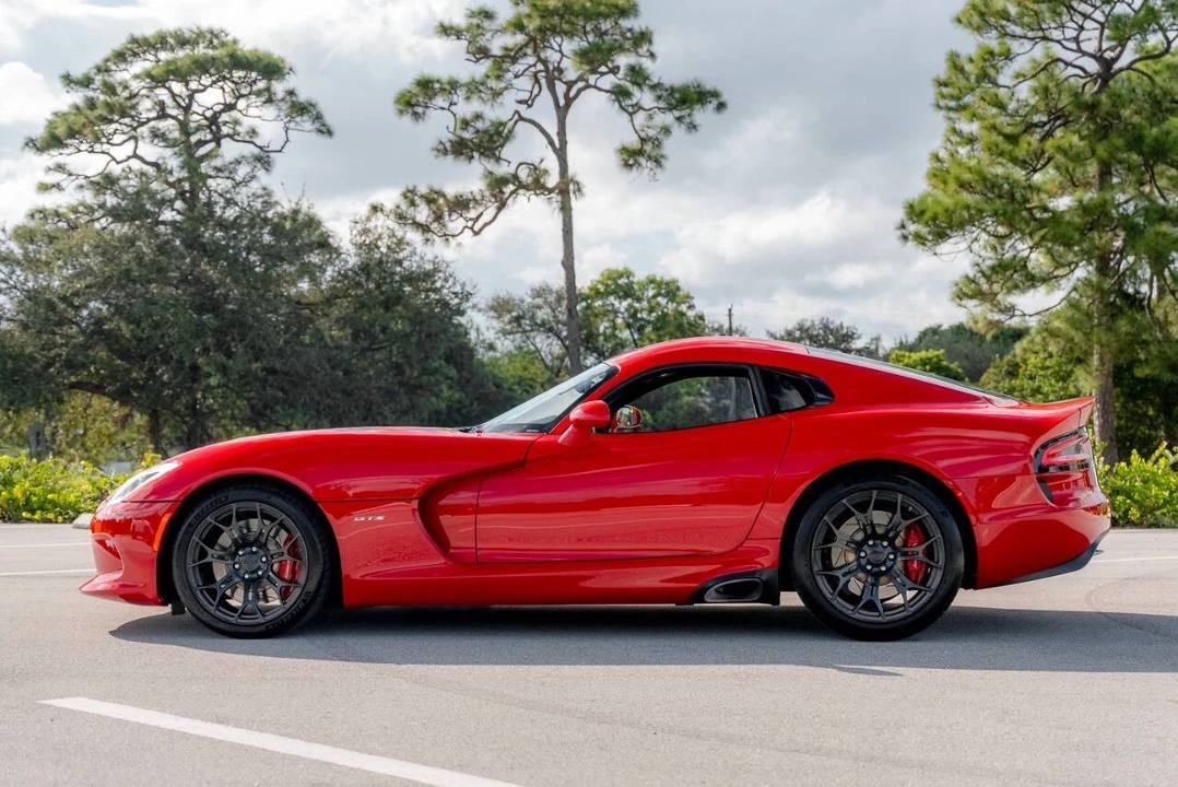2013 Dodge Viper 5th Gen - Image 4 of 21