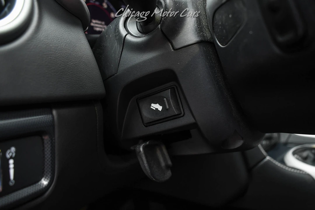 2013 - Image 10 of 31
