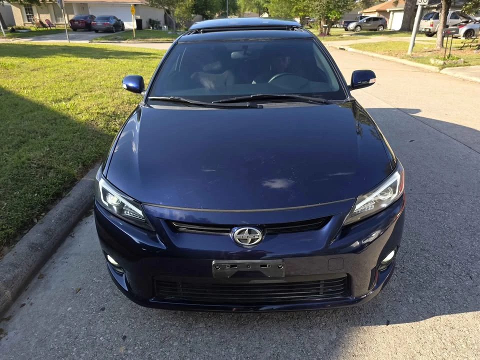 2013 Scion tC - Image 11 of 14