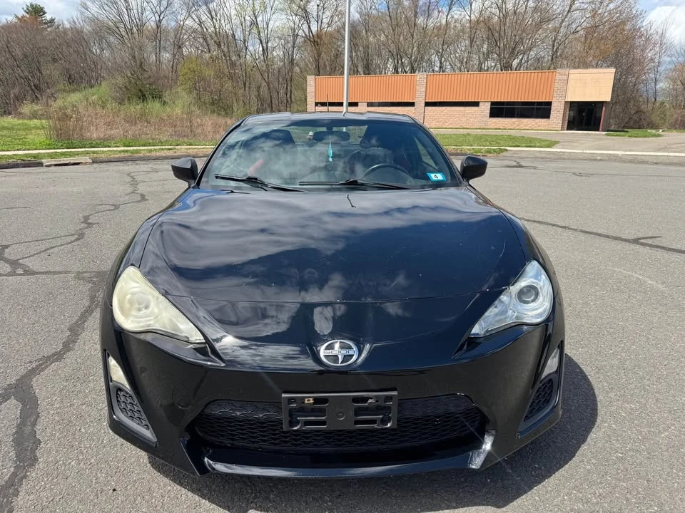 2013 Scion tC - Image 2 of 9