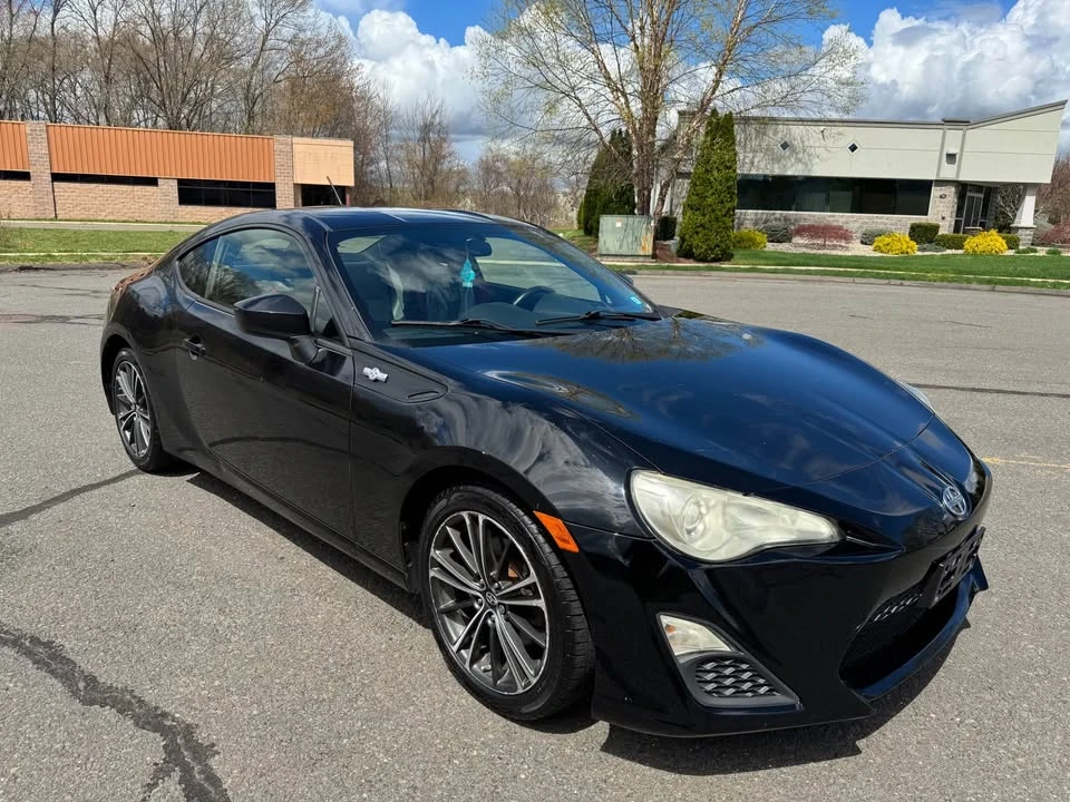 2013 Scion tC - Image 3 of 9