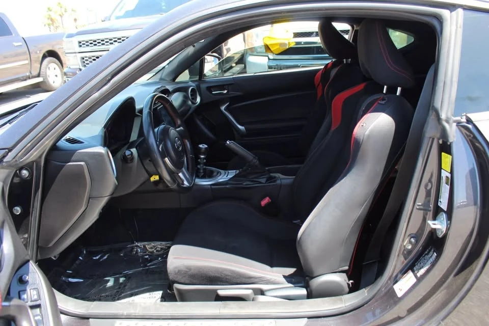 2013 Scion FR-S - Image 14 of 18