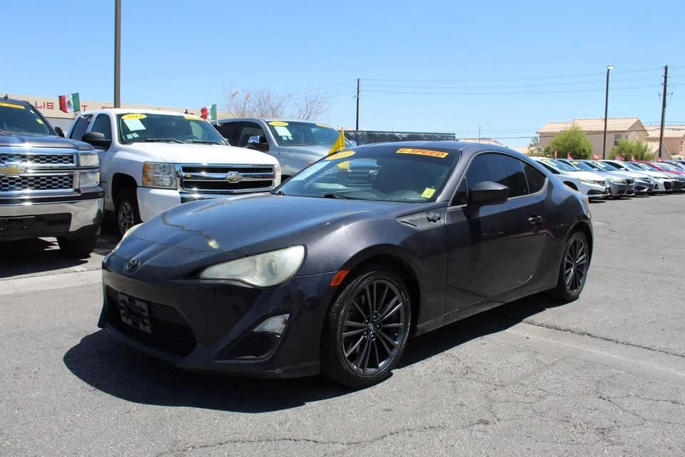 2013 Scion FR-S - Image 2 of 18