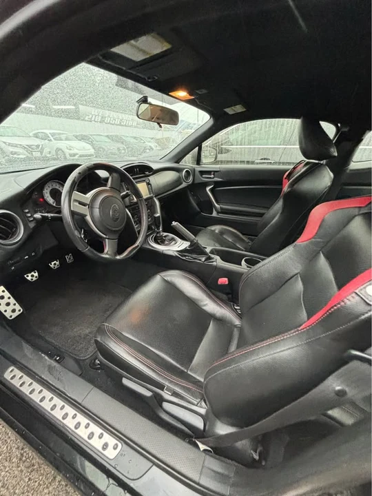 2013 Scion FR-S - Image 5 of 8