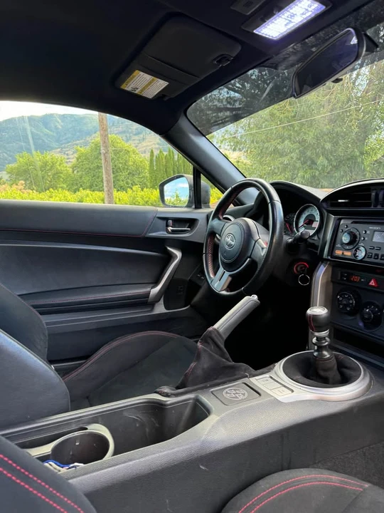 2013 Scion FR-S - Image 9 of 10
