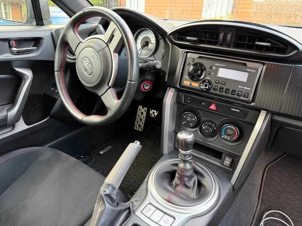 2013 Scion FR-S - Image 9 of 16