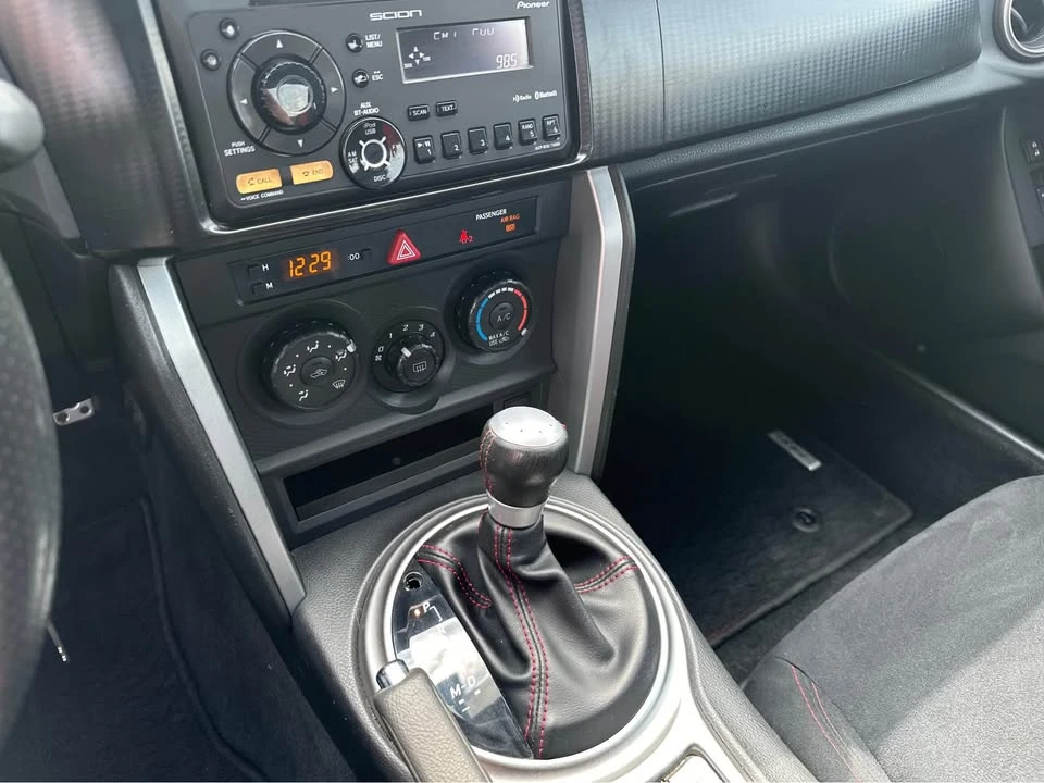 2013 Scion FR-S - Image 13 of 16