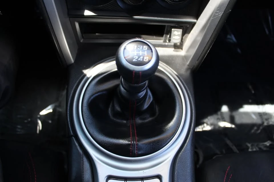 2013 Scion FR-S - Image 13 of 19