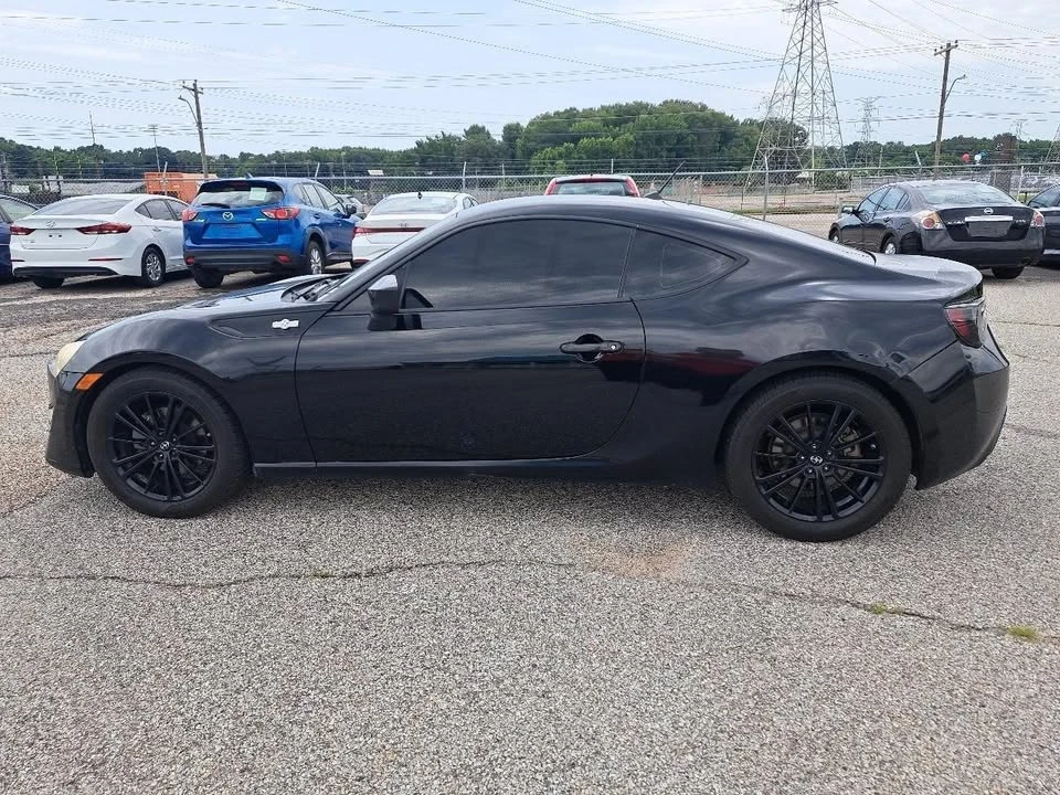2013 Scion FR-S - Image 8 of 16