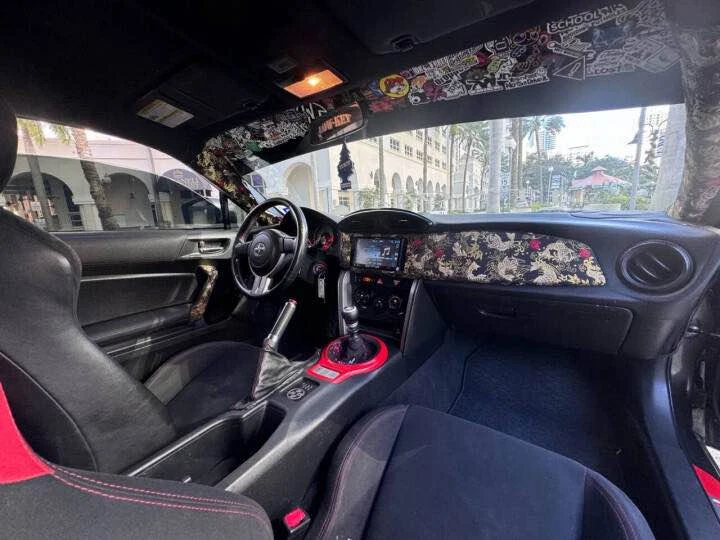 2013 Scion FR-S - Image 6 of 17