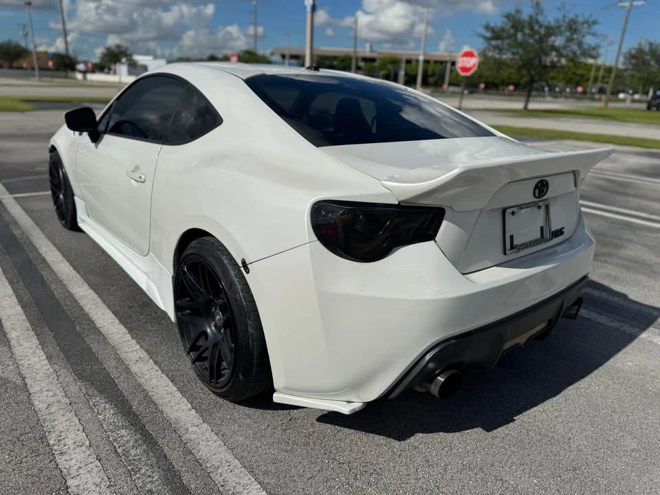 2013 Scion FR-S - Image 4 of 14