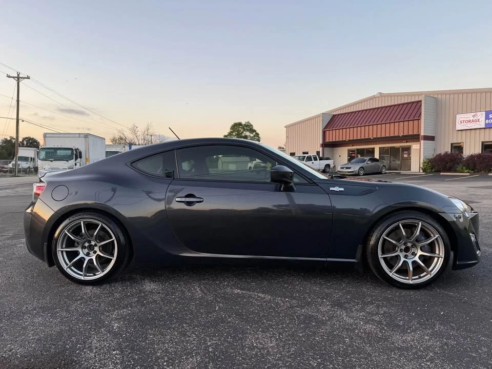 2013 Scion FR-S - Image 5 of 20