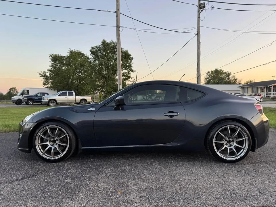 2013 Scion FR-S - Image 10 of 20