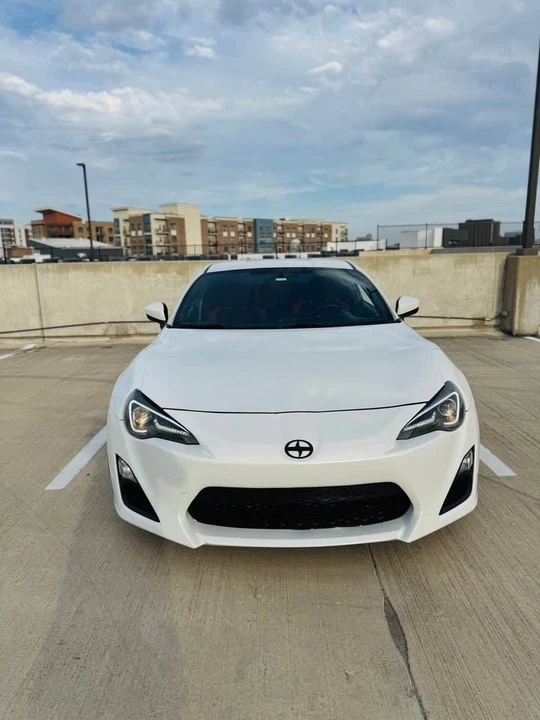 2013 Scion FR-S - Image 6 of 6