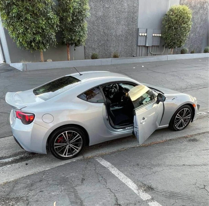 2013 Scion FR-S - Image 5 of 9