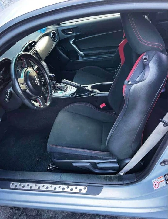 2013 Scion FR-S - Image 7 of 9