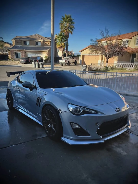 2013 Scion FR-S - Image 4 of 11