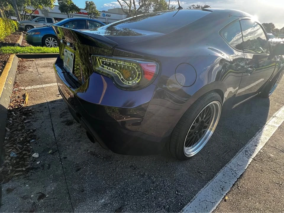 2013 Scion FR-S - Image 2 of 3