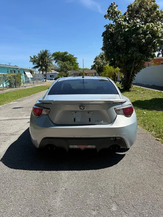 2013 Scion FR-S - Image 5 of 11