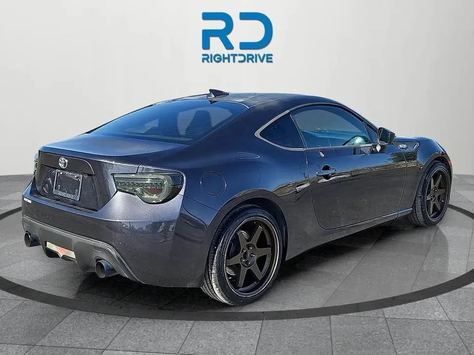 2013 Scion FR-S - Image 3 of 14