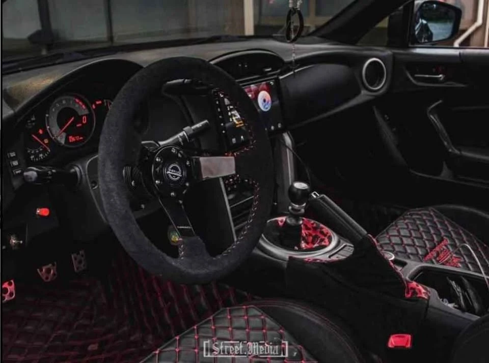 2013 Scion FR-S - Image 7 of 8