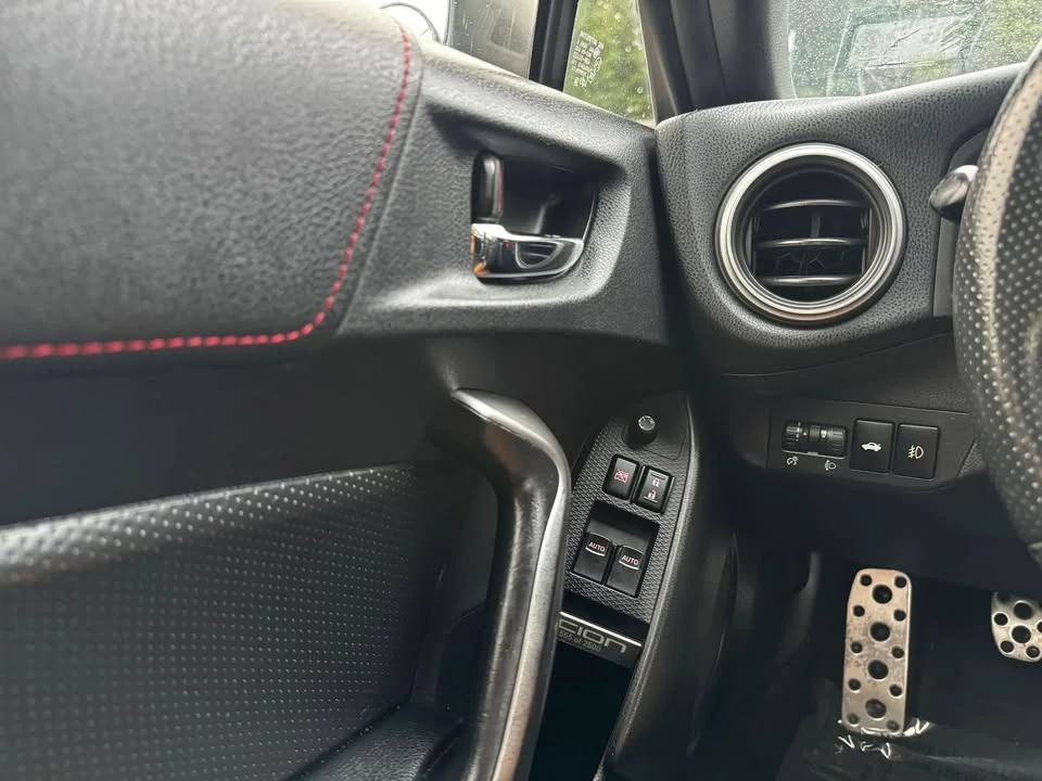 2013 Scion FR-S - Image 18 of 19