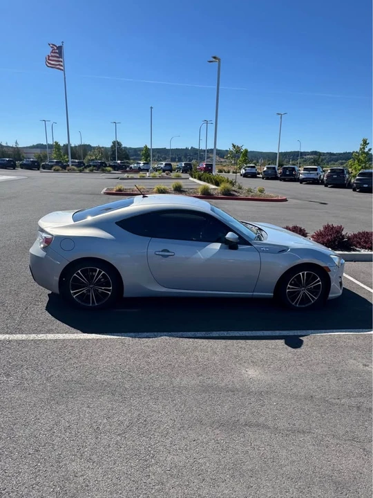 2013 Scion FR-S - Image 7 of 8