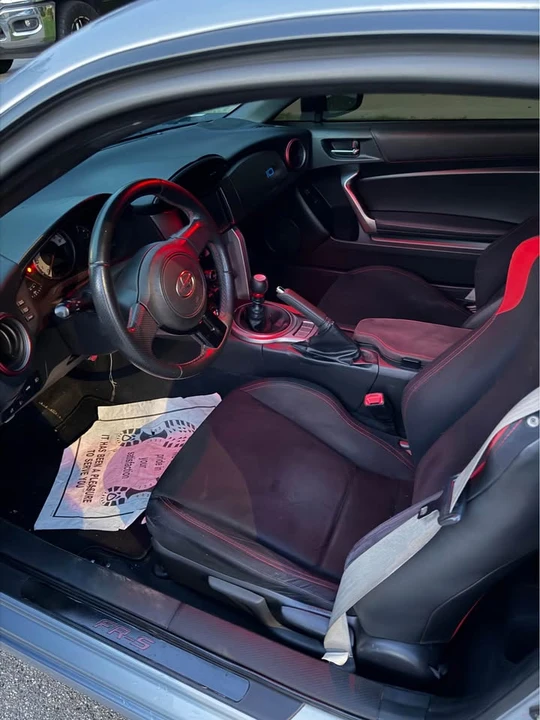 2013 Scion FR-S - Image 7 of 8