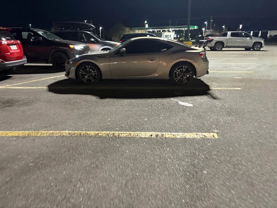 2013 Scion FR-S - Image 7 of 11