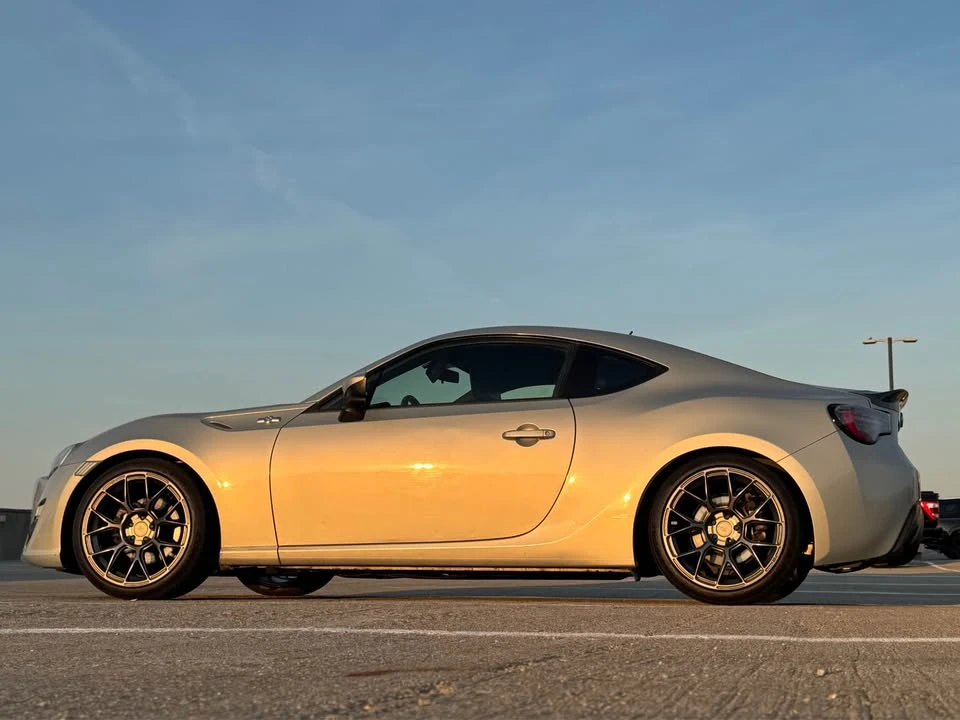 2013 Scion FR-S - Image 6 of 8