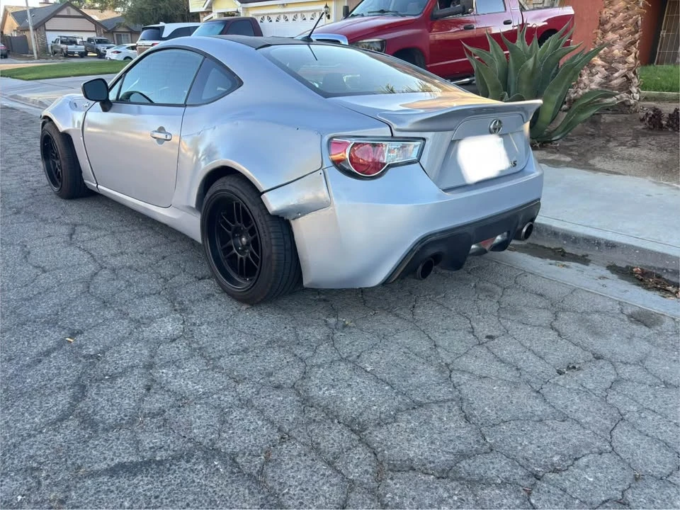 2013 Scion FR-S - Image 7 of 8