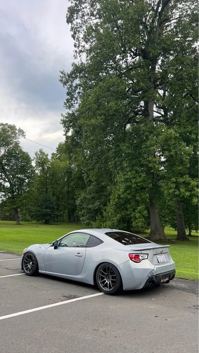 2013 Scion FR-S - Image 2 of 3