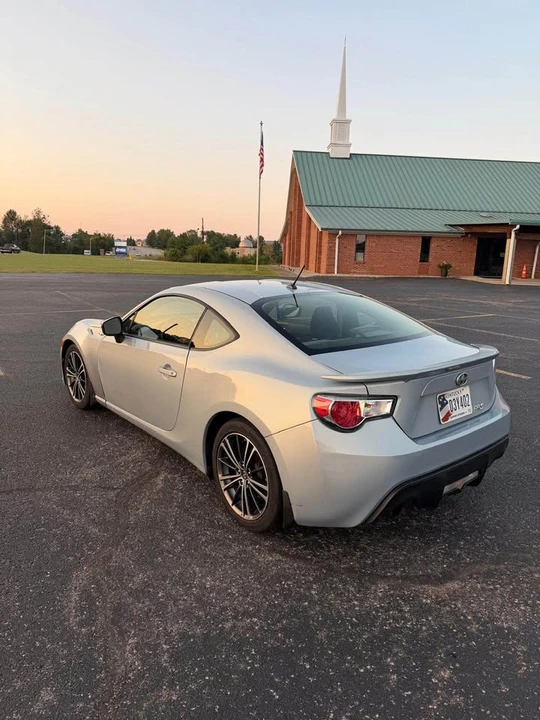 2013 Scion FR-S - Image 3 of 12