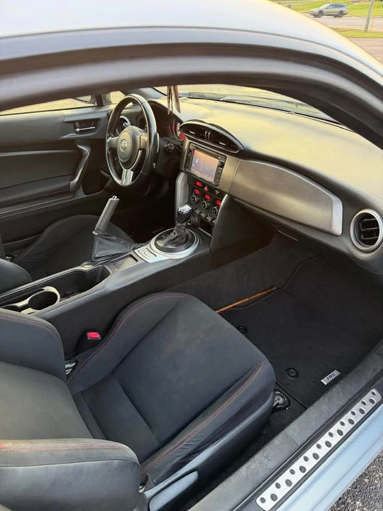 2013 Scion FR-S - Image 9 of 12