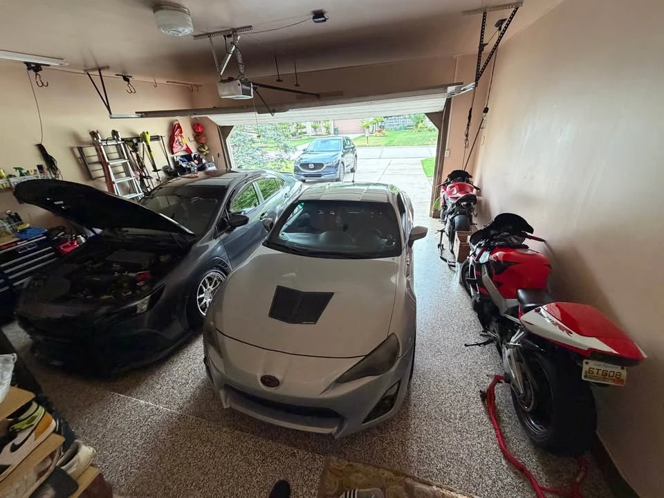 2013 Scion FR-S - Image 2 of 9