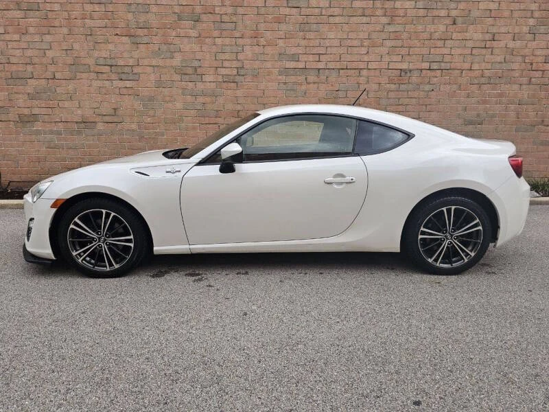 2013 Scion FR-S - Image 8 of 16