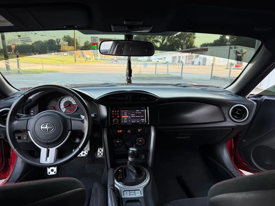 2013 Scion FR-S - Image 10 of 11