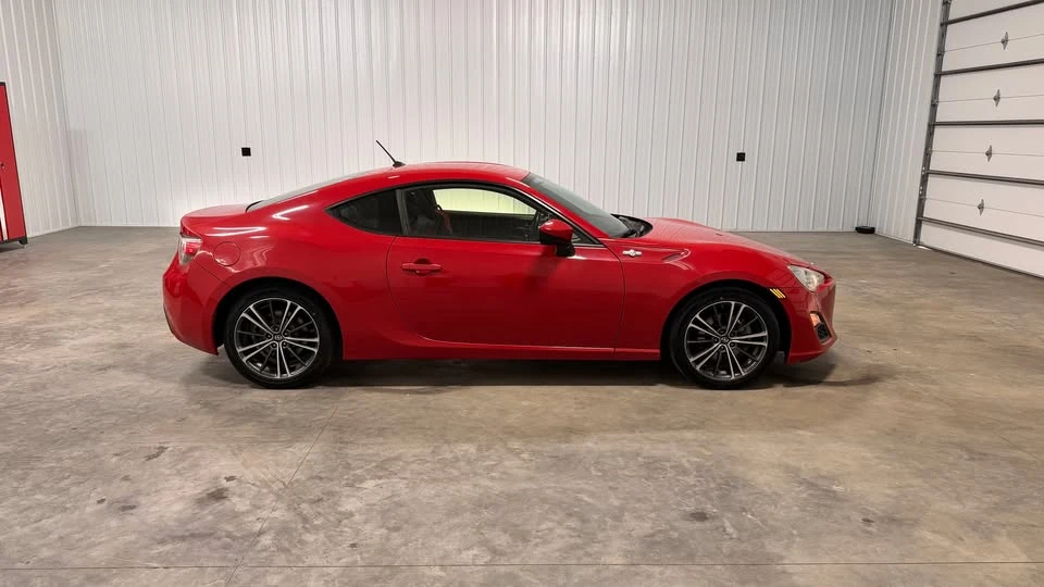 2013 Scion FR-S - Image 5 of 14