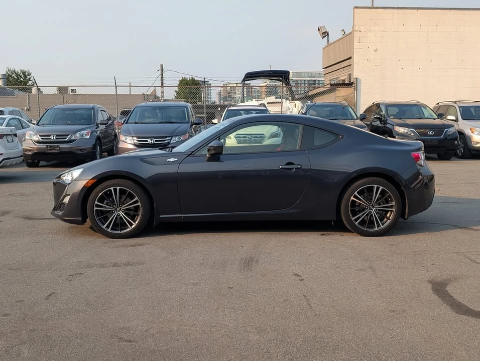 2013 Scion FR-S - Image 10 of 20