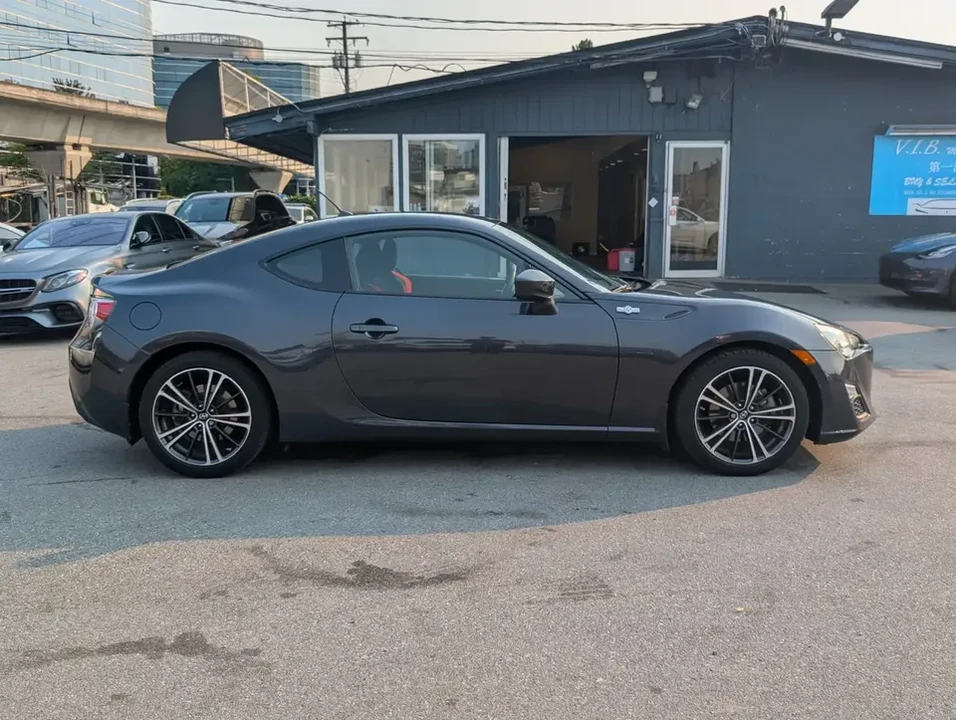2013 Scion FR-S - Image 7 of 19