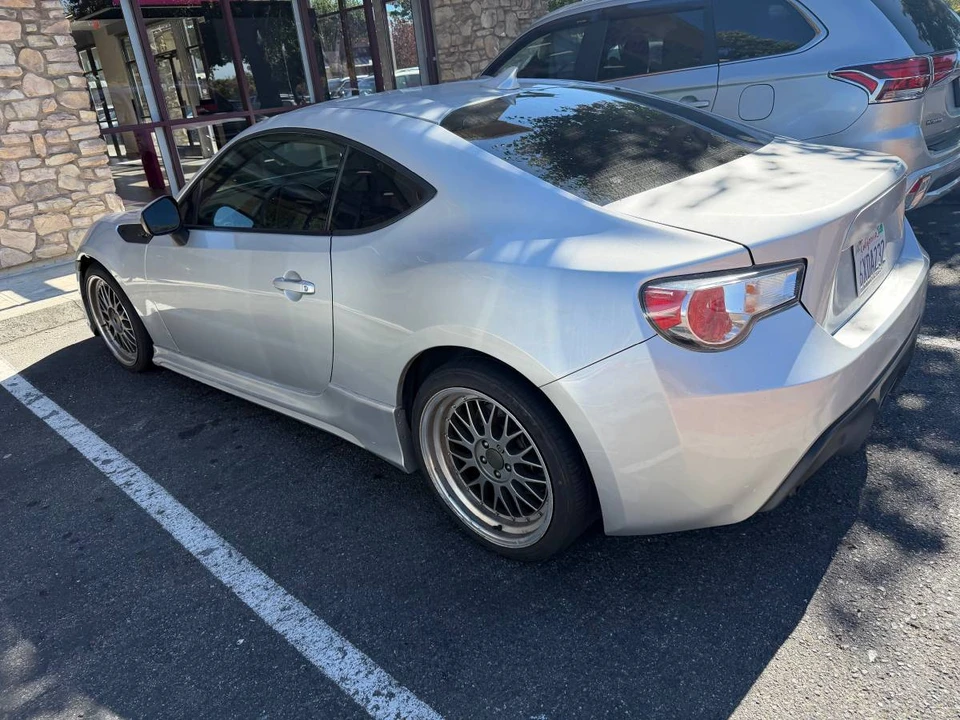 2013 Scion FR-S - Image 2 of 7